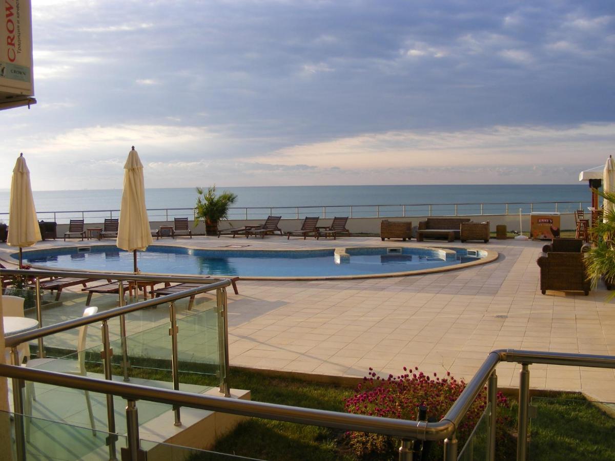 Privat Apartament Golf Coast Kavarna Exterior foto