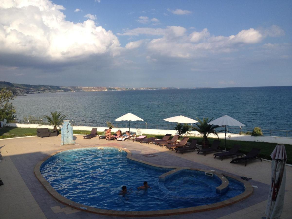 Privat Apartament Golf Coast Kavarna Exterior foto